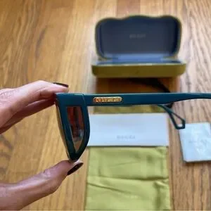 Gucci | Accessories | New Gucci 57mm Square Shiny Teal  display picture 1